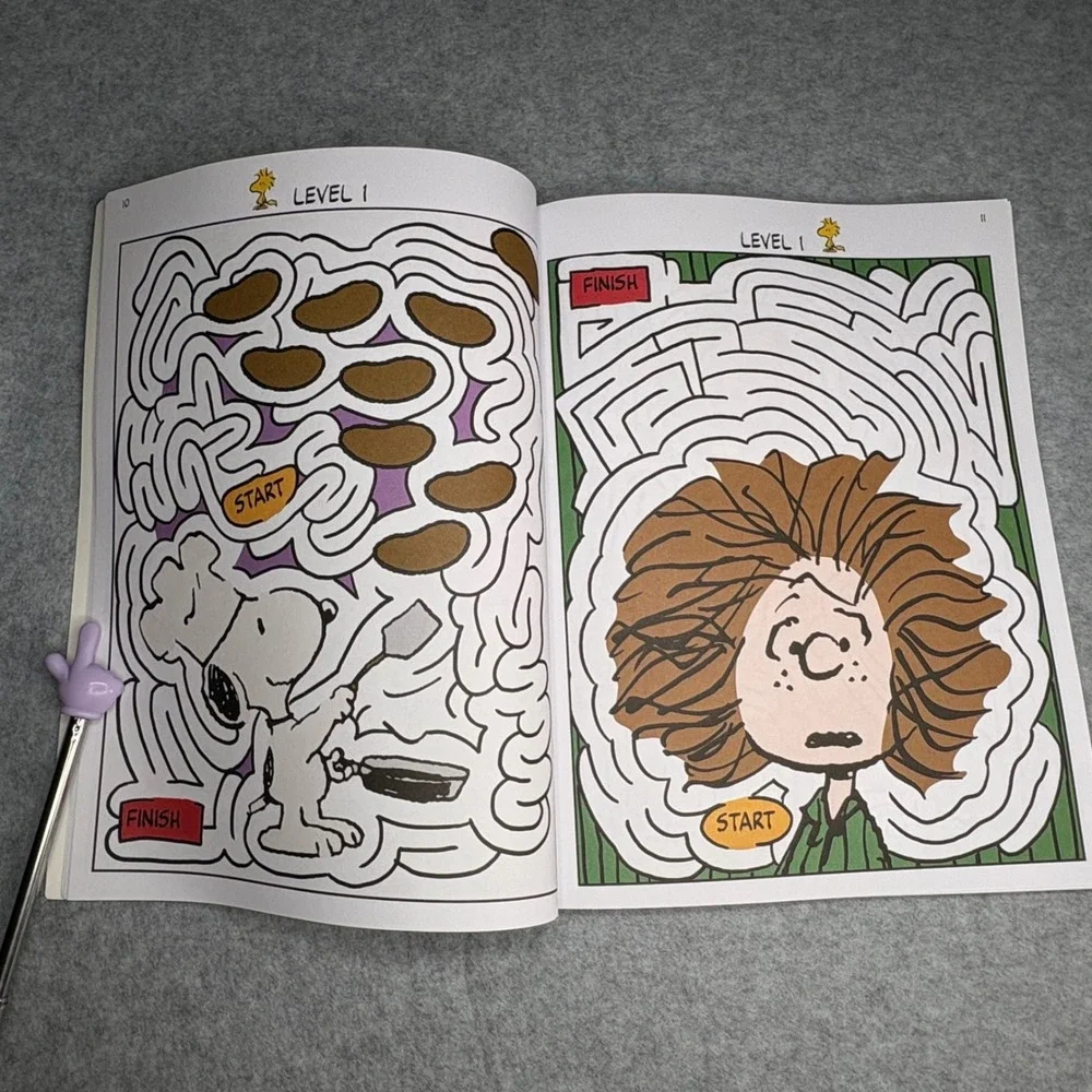 A-Maze-ing Peanuts 100 Mazes Charlie Brown Snoopy Activity Book Joe Wos Schulz